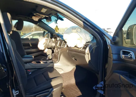 2018 Jeep Grand Cherokee Laredo E 4X4 from USA, damaged, VIN 1C4RJFAG5JC113266